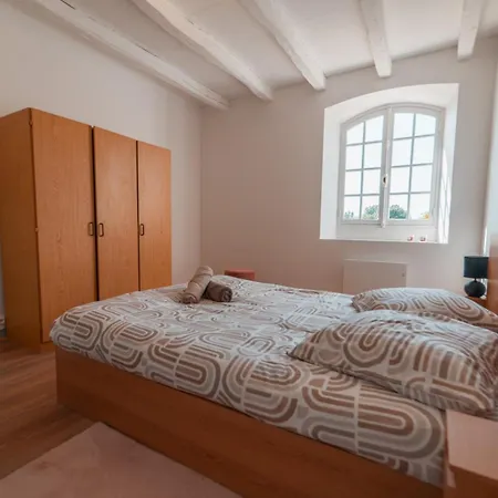 Gasthuis La Maison Des Retrouvailles *